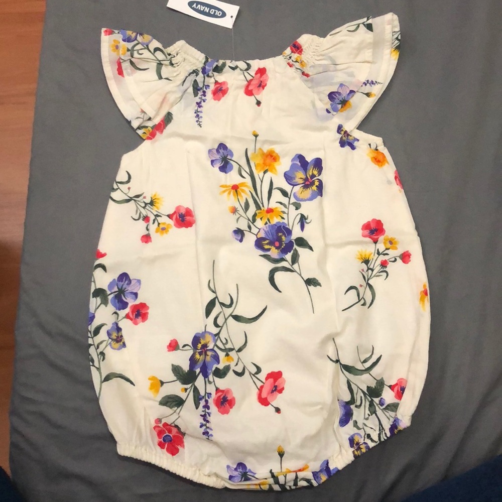 Old Navy Babygirl Romper - Picture 2 of 2